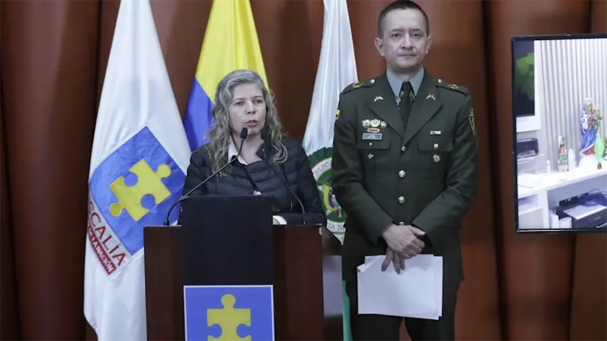 Detienen a 19 sospechosos de estafar a 700 personas con falsas visas de trabajo de EE.UU.