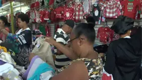 Comerciantes se preparan para aumento de ventas con el inicio del pago del doble sueldo Comerciantes se preparan para aumento de ventas con el inicio del pago del doble sueldo