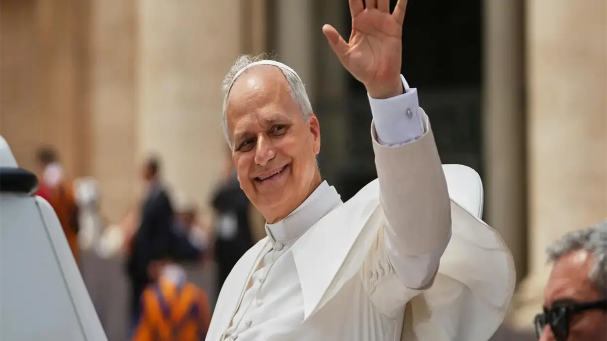 El papa reclama una acción coordinada de toda la sociedad para regular la IA