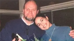 Amputan pierna a padre de Meghan Markle en Filipinas