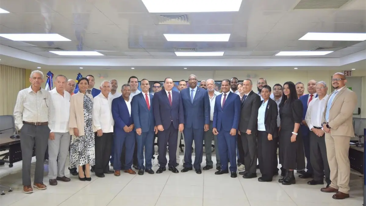 UASD abre su primer doctorado en Física en RD.