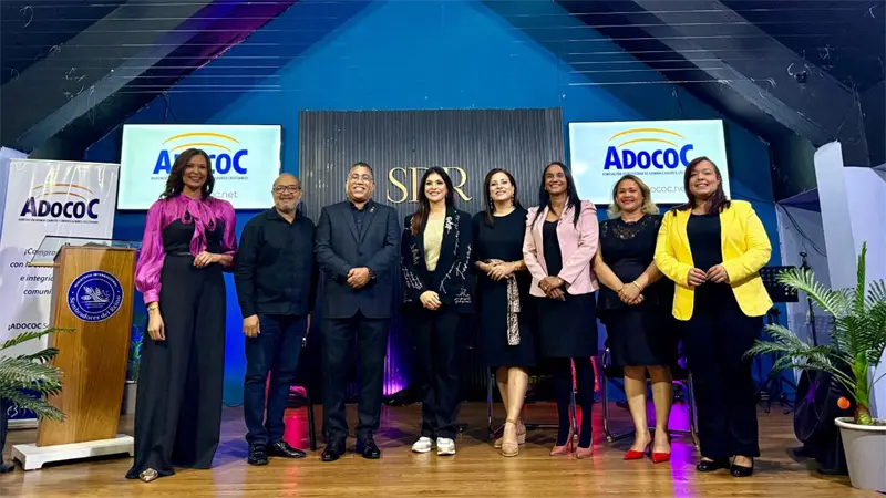 Adococ presenta y juramenta nueva directiva para el período 2025–2027