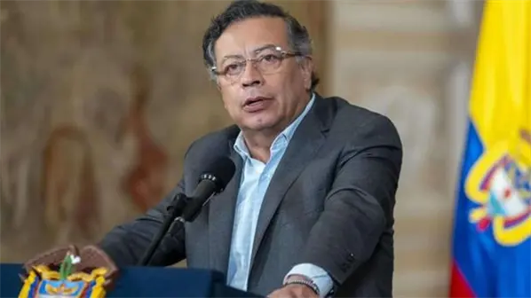 El presidente Gustavo Petro agradece el apoyo del Congreso de España al proceso de paz colombiano