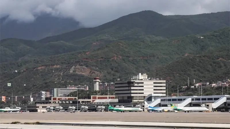 Venezuela perdió casi dos tercios de sus vuelos internacionales en las últimas dos semanas
