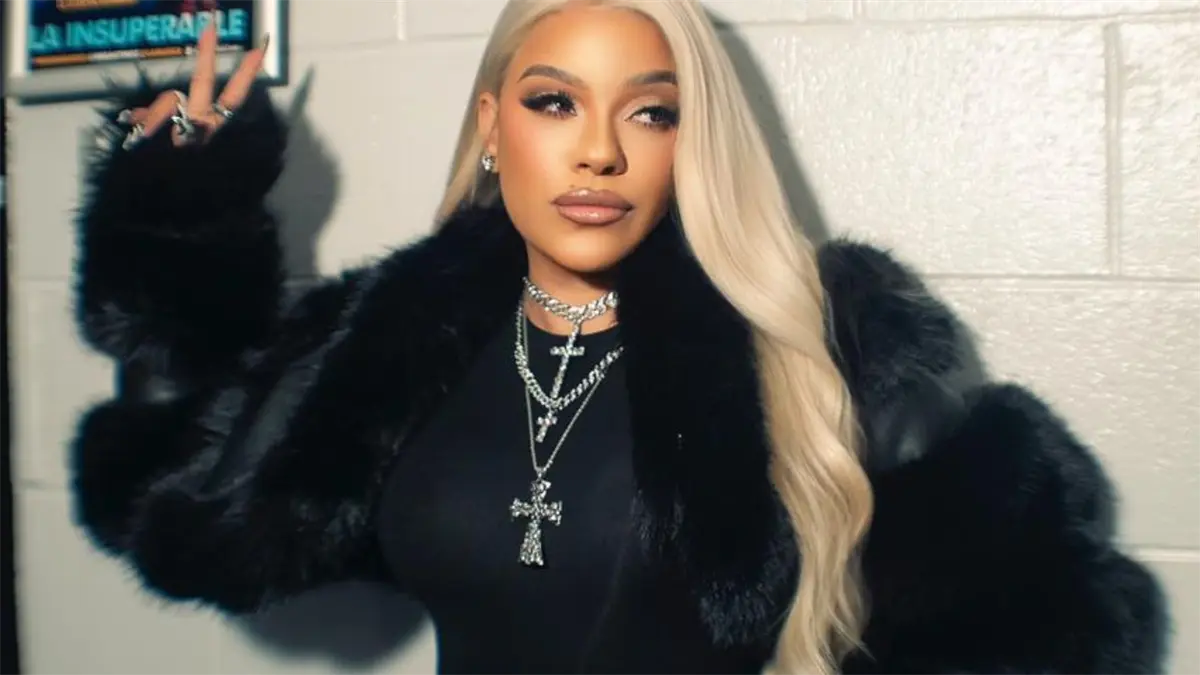 La Insuperable encendió el Prudential Center en Mega Bash 2025 con ritmo dominicano