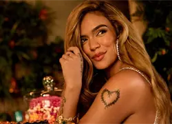 Karol G estrena el videoclip oficial de su tema Ivonny Bonita