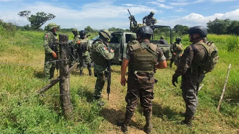 Militar de Guatemala resulta herido en enfrentamiento con narcos mexicanos en la frontera