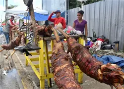 Prev&eacute;n carne de pollo y cerdo asado aumente de precio