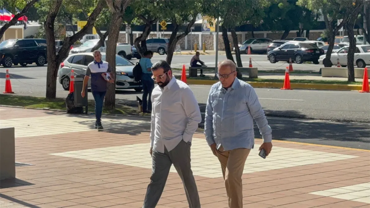 Rafael Martínez queda detenido tras presentarse voluntariamente ante la Procuraduría por caso Senasa