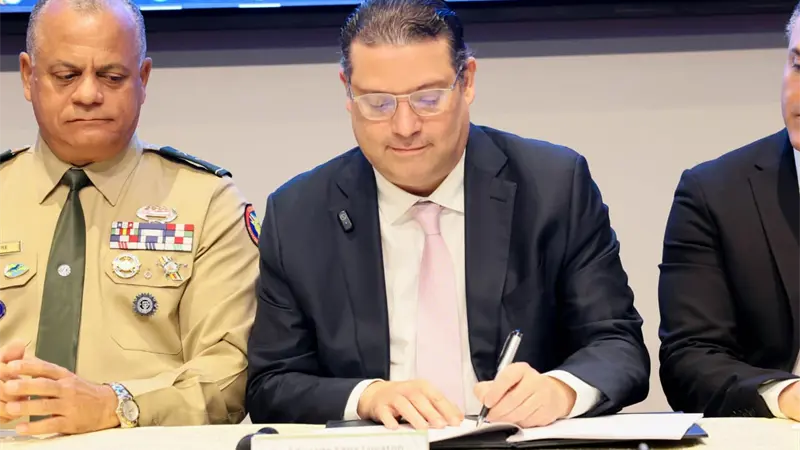 Acuerdo histórico para acelerar aún más el despacho de contenedores