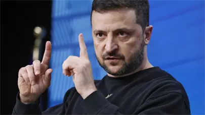 Zelenski, entre 2 pol&iacute;ticos, un esp&iacute;a, un diplom&aacute;tico y un tecn&oacute;crata para jefe de oficina