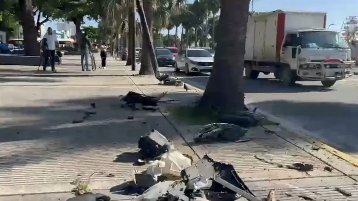 Estos de accidente con rampa reductora de velocidad en la George Washington