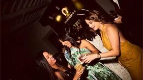 Expertos recomiendan c&oacute;cteles para Nochebuena que realzan la celebraci&oacute;n familiar