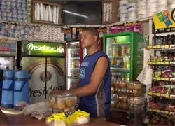 Pequeños comercios denuncian discriminación por horarios de venta de alcohol en diciembre