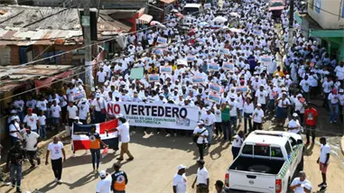 Comunitarios de La Cuaba alertan sobre intento de instalar relleno sanitario pese a rechazo de la comunidad Comunitarios de La Cuaba alertan sobre intento de instalar relleno sanitario pese a rechazo de la comunidad