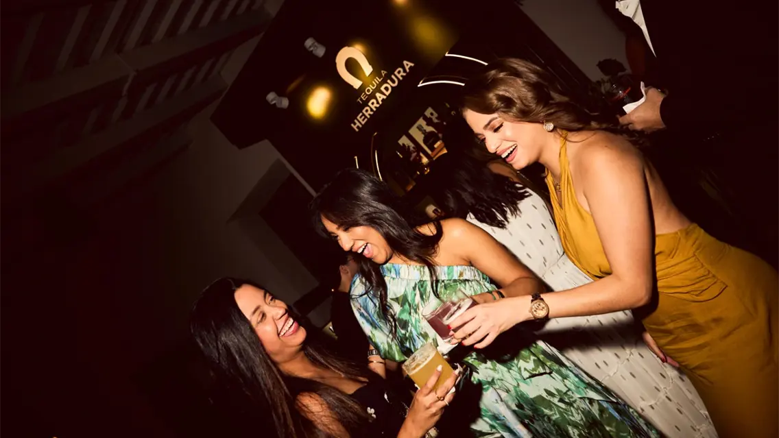 Sabor y celebración: cócteles perfectos para la Nochebuena