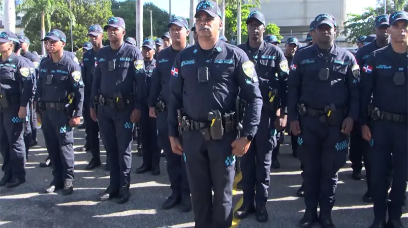 Proyecto Reforma Policial elimina "polic&iacute;as prestados"
