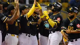 Águilas Cibaeñas vencen Gigantes y siguen imbatibles en la casa Águilas Cibaeñas vencen Gigantes y siguen imbatibles en la casa