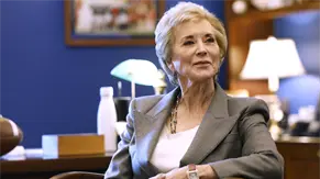 Aceptan demanda por abuso sexual en la WWE que implica a secretaria de Educación de EE.UU.