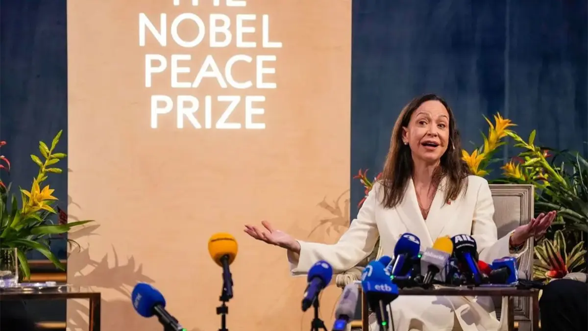 Machado pide ayuda a los países democráticos para bloquear los ingresos de Maduro