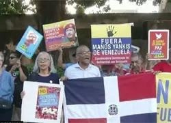 Manifestantes protestan en el Parque Independencia contra presencia militar de EEUU en RD