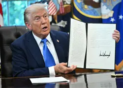 Varios estados demandan a Trump por imponer una tarifa de 100.000 dólares a visados H-1B