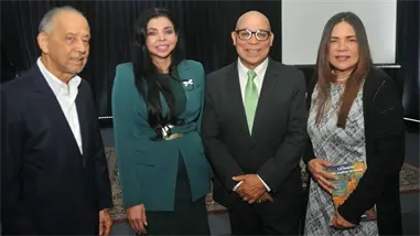 Marino Zapete presenta libro que analiza deuda histórica de gobiernos dominicanos Marino Zapete presenta libro que analiza deuda histórica de gobiernos dominicanos