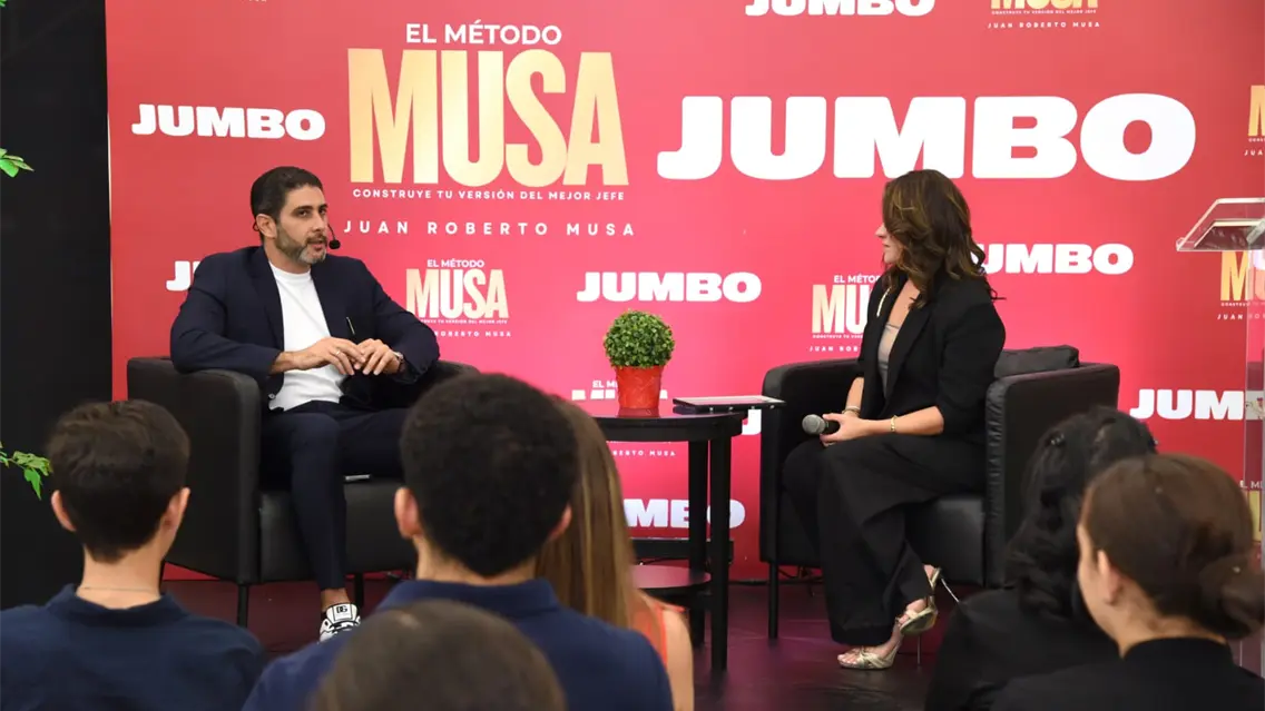 Jumbo apoya el lanzamiento del libro "El Método Musa", una guía para construir mejores líderes