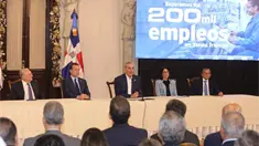 Abinader celebra cifra récord de 200,134 empleos directos en zonas francas