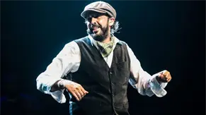 Juan Luis Guerra anuncia concierto en Santiago