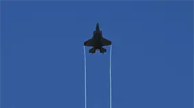 Venezuela denuncia intento de intimidación de EE.UU. con sobrevuelo de aviones de combate