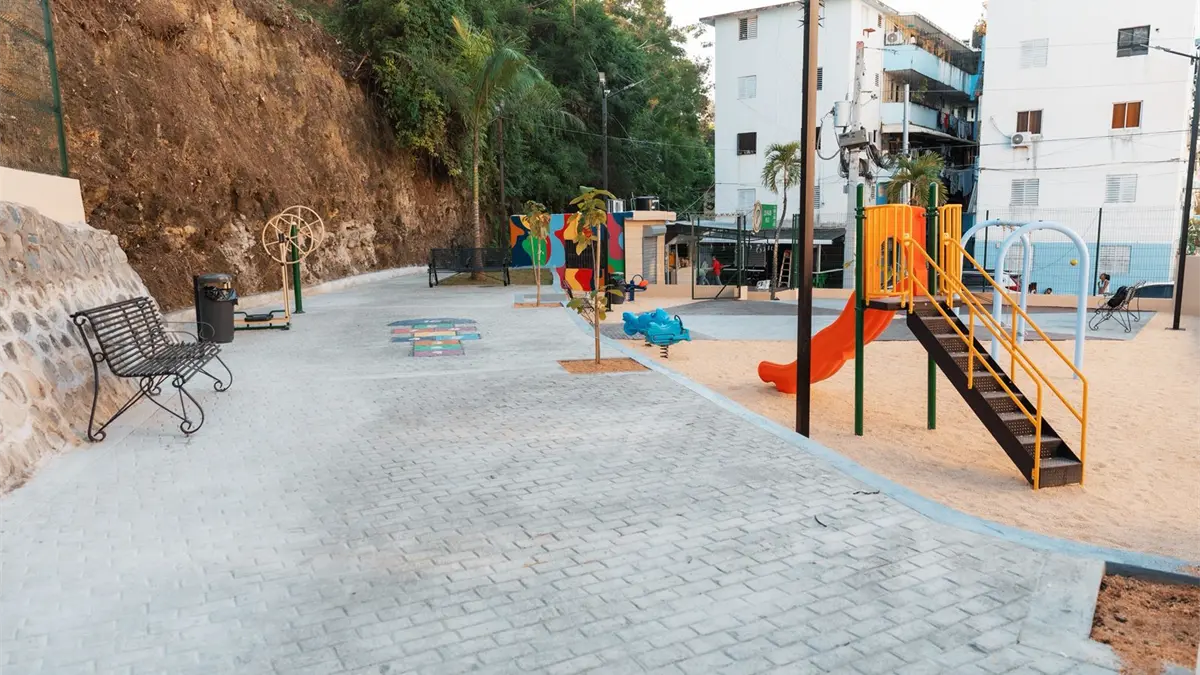 Alcaldía del Distrito Nacional entrega parque Puerto Isabela I
