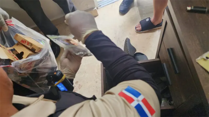 Arrestan a ciudadano canadiense con cientos de gramos de distintas drogas en Las Terrenas