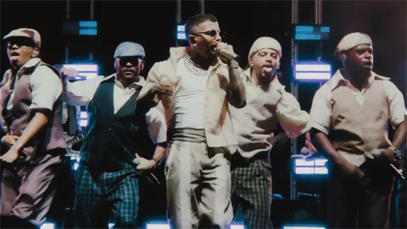 Rauw Alejandro una "noche de música y cultura caribeña" con el apoyo de la X102 y la Alcaldía del Distrito Nacional Rauw Alejandro una "noche de música y cultura caribeña" con el apoyo de la X102 y la Alcaldía del Distrito Nacional