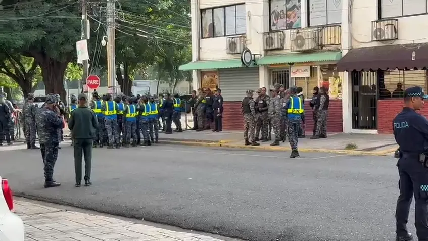 Despliegue policial caso Senasa en Palacio de Justicia del Distrito Nacional