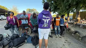 Detienen vehículos en operativo migración irregular en Ámina con haitianos y menor dominicano Detienen vehículos en operativo migración irregular en Ámina con haitianos y menor dominicano