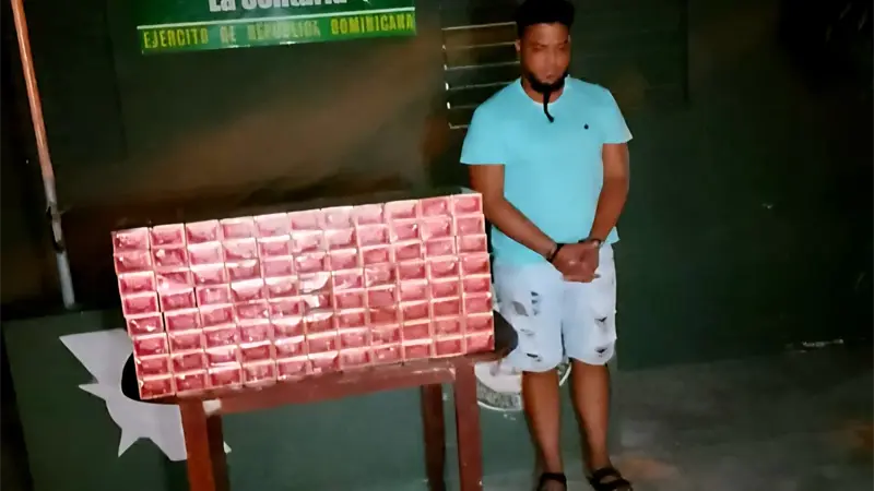 Incautan 30 mil cigarrillos en contrabando durante operativo del Ejército en Montecristi