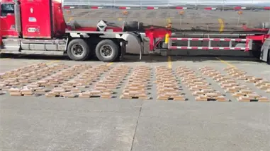 Decomisan en el norte de Ecuador 555 kilos de cocaína que estaban ocultos en un camión Decomisan en el norte de Ecuador 555 kilos de cocaína que estaban ocultos en un camión