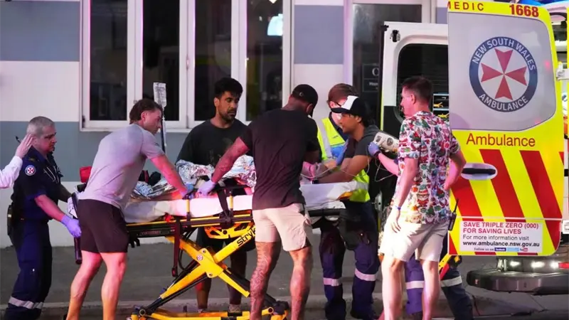 Al menos 12 muertos y 29 heridos en S&iacute;dney, Australia, tras un tiroteo masivo