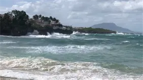 COE informa deterioro de condiciones marítimas en costa norte de República Dominicana
