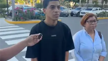 Presunto implicado en balacera donde un niño de 10 años y una mujer resultaron fallecidos, se entrega a la Policía