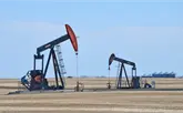 El petróleo de Texas baja un 2.73 %, hasta los 55,27 dólares, su nivel más bajo desde 2021