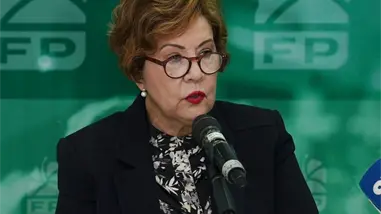 Fuerza del Pueblo rechaza fusión MINERD MESCyT y alerta sobre corrupción en Senasa