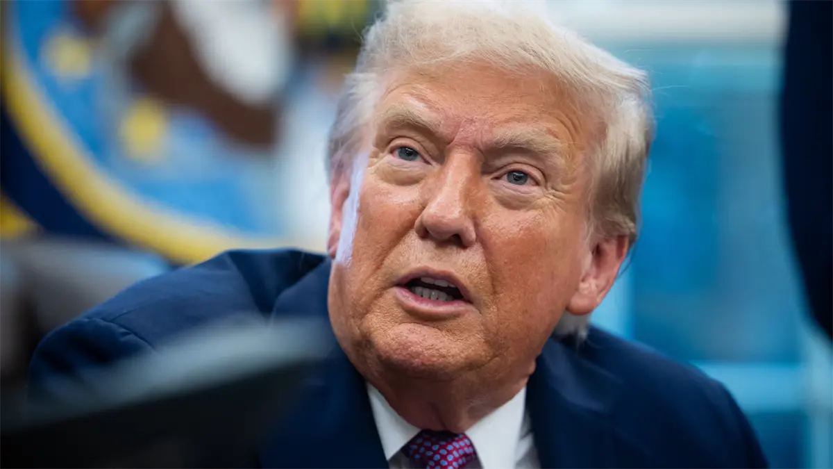 Gobierno Trump amenaza con responder a multas de la UE a tecnológicas y menciona a Amadeus