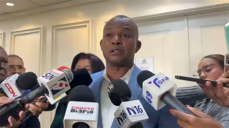 Ausencia de diputados retrasa discusi&oacute;n de la reforma laboral en la C&aacute;mara Baja