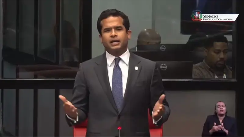 Senador Omar Fern&aacute;ndez solicita devolver presupuesto 2026 para implementar indexaci&oacute;n salarial