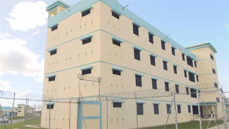 Exdirector Santiago Hazim y seis imputados son trasladados a c&aacute;rcel distinta a la ordenada por juez