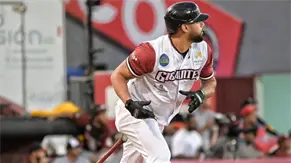 Gigantes del Cibao derrotan Toros del Este en el primer juego de la doble cartelera