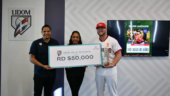 Alexander Canario y Aaron Brooks son MVP de la semana en LIDOM