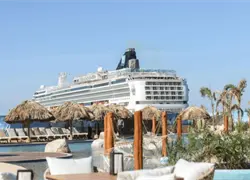 Sigmund Freund: "Por tercera vez, Cabo Rojo recibe dos cruceros simult&aacute;neamente"